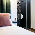 Residenza Toledo Lifestyle Hotel
