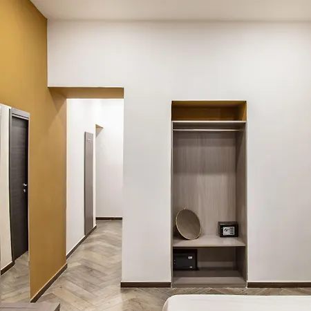 Hotel Residenza Toledo Lifestyle 2*