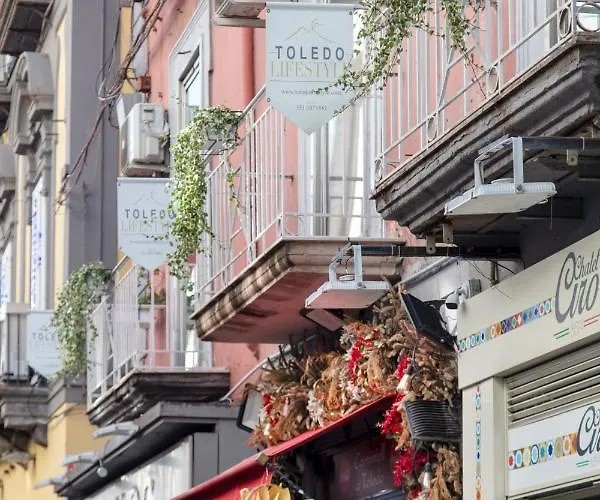 מלון Residenza Toledo Lifestyle 2*