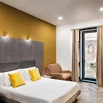 Отель Residenza Toledo Lifestyle