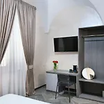 Отель Residenza Toledo Lifestyle Неаполь