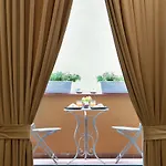 Residenza Toledo Lifestyle 2* Неаполь