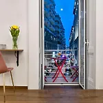 Отель Residenza Toledo Lifestyle 2*