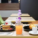 Отель Residenza Toledo Lifestyle 2*